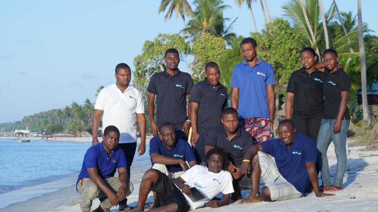 Afro Whale Shark Safari Bed & Breakfast Kilindoni Exterior photo
